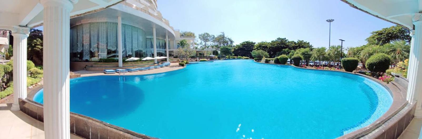 Adriatic Palace Hotel Pattaja Kültér fotó